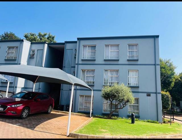 3 BEDROOM APARTMENT FOR SALE IN WESTDENE